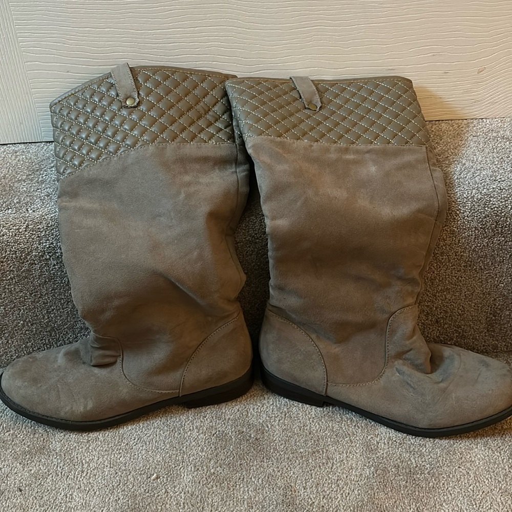 Fall tan boots